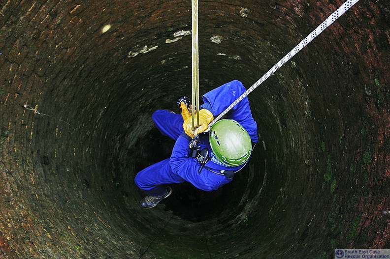 Brockham mine shaft 011